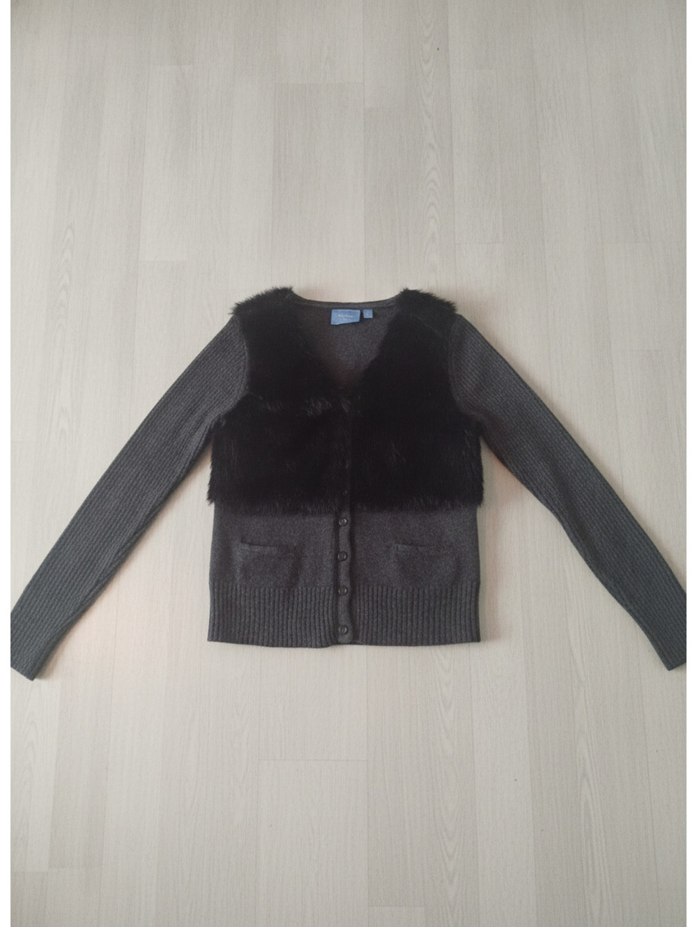 Simply Vera Vera Wang Faux Fur Trim Cardigan Sweater Dark Gray / Black Size M